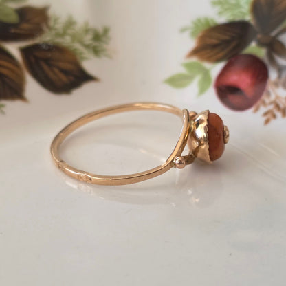 Antique 14k gold ring with red coral