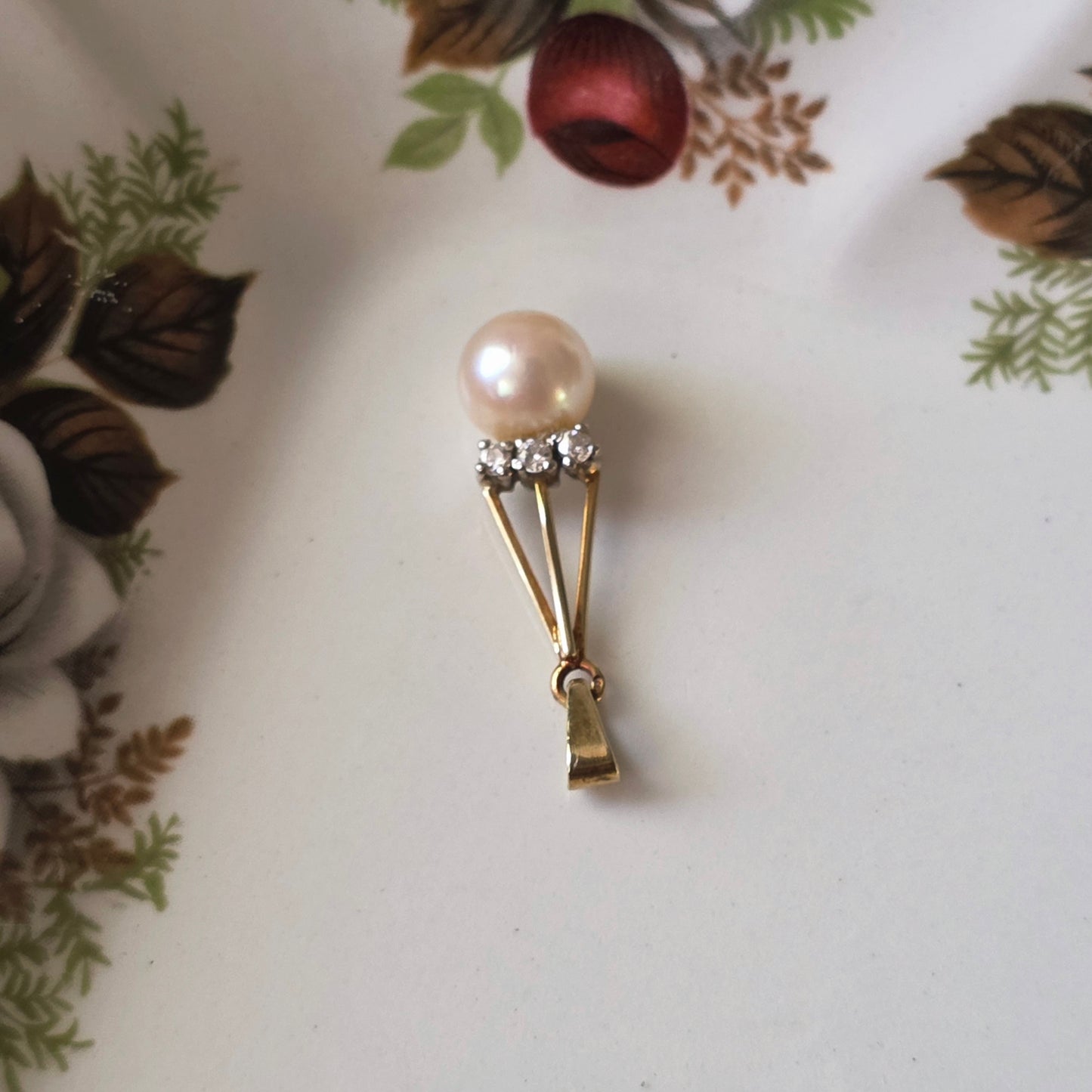 Vintage 14k gouden hanger parel en diamanten