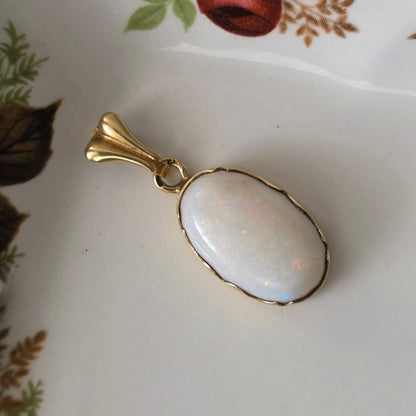 Vintage 14k gouden hanger met opaal