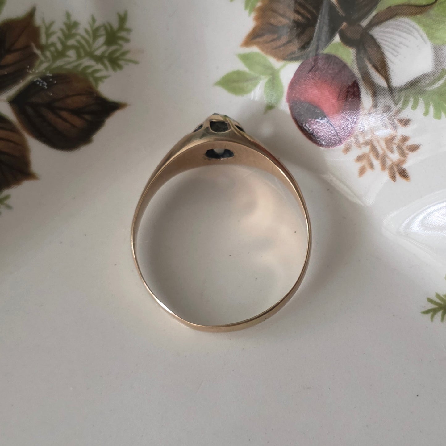Antique 14k gold belcher ring with rose-cut diamond