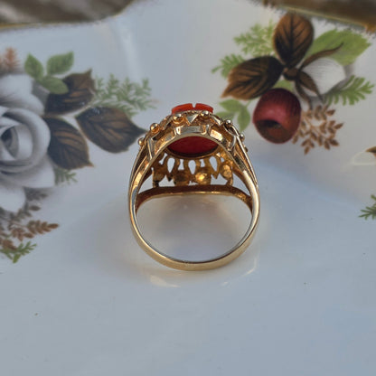 Vintage 14k gouden ring met gesneden bloedkoraal bloemen