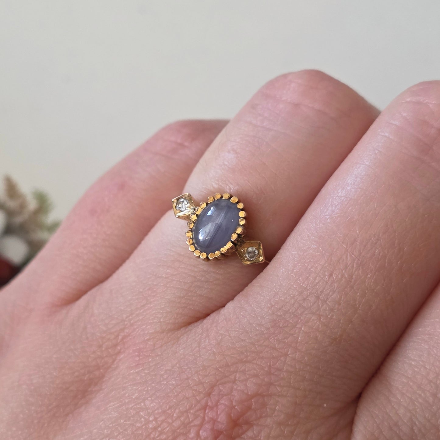 Vintage 14k gouden ring met ster saffier en diamanten