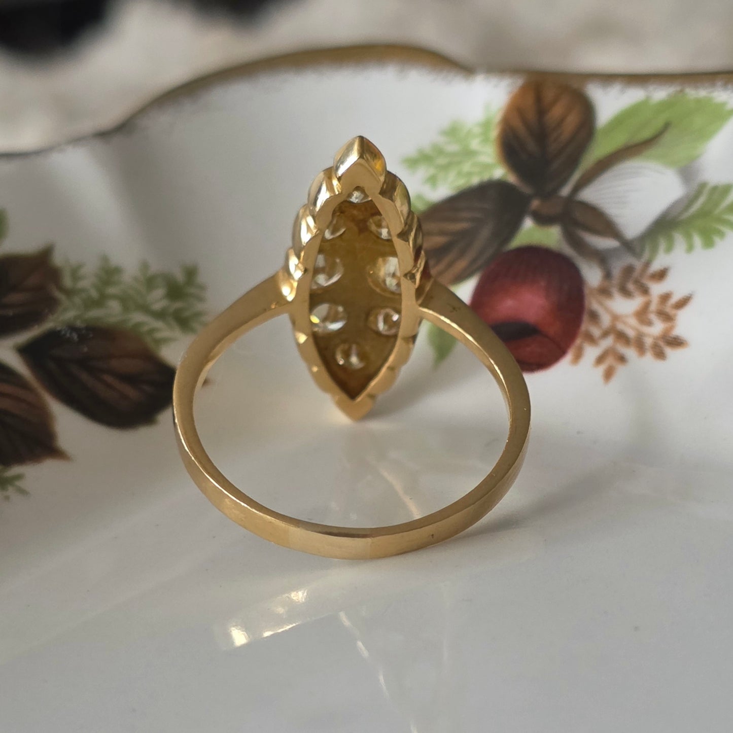 Vintage 20k gold navette ring with diamonds 0.46ct