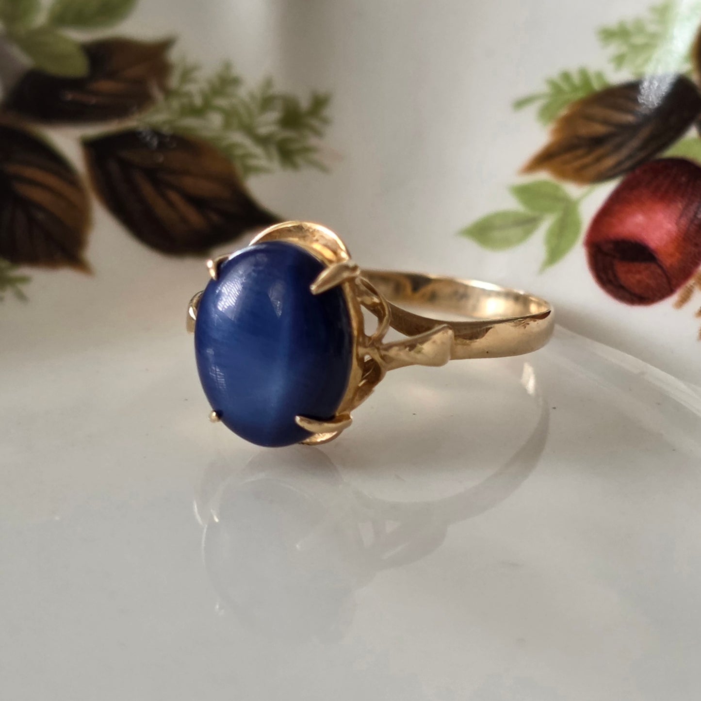 Vintage 18k gouden ring met ster saffier