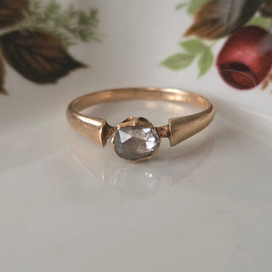 Antieke 14k roségouden ring met roosdiamant