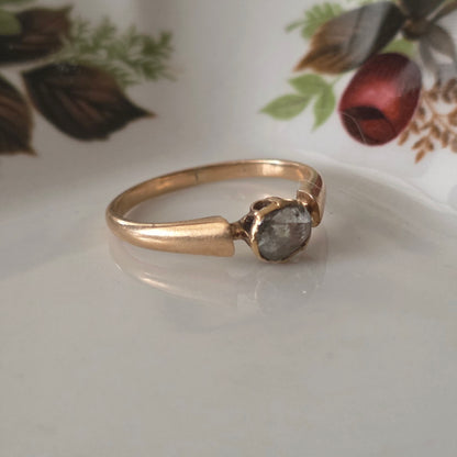 Antieke 14k roségouden ring met roosdiamant