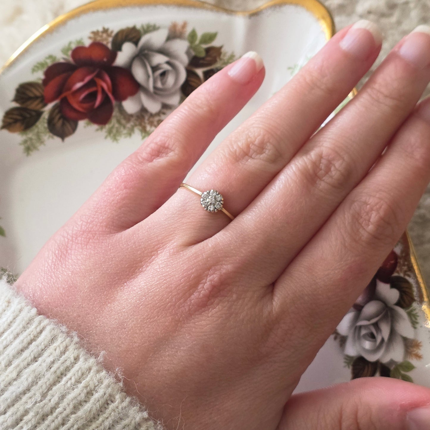 Vintage 14k gold diamond cluster ring