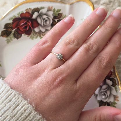 Vintage 14k gold diamond cluster ring