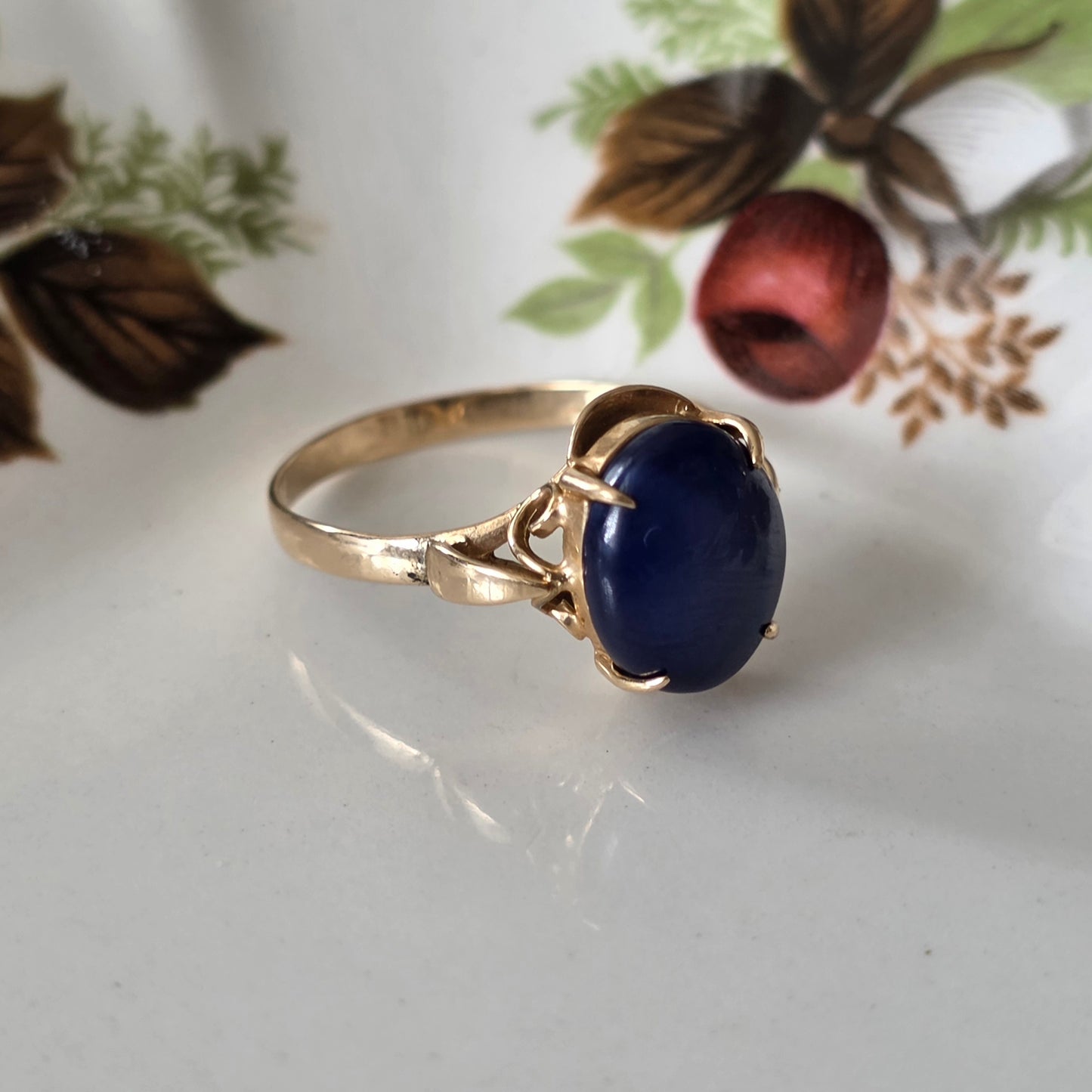 Vintage 18k gouden ring met ster saffier