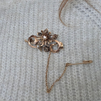 Antieke 14k gouden roosdiamant broche bloemtak