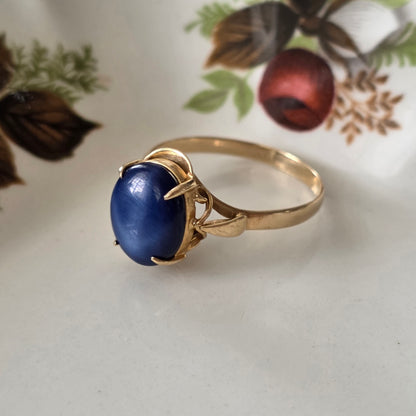 Vintage 18k gouden ring met ster saffier
