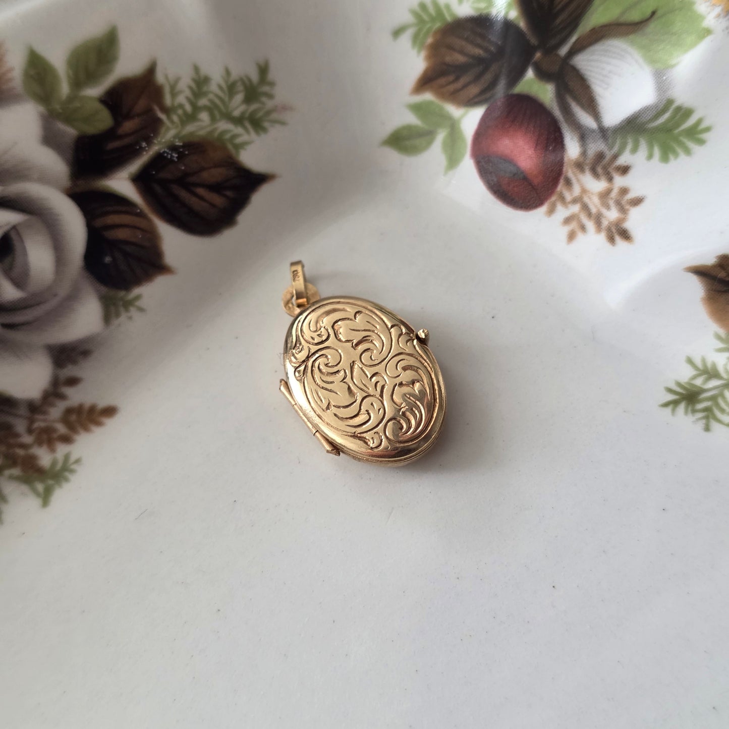 Vintage 18k gouden hanger medaillon ovaal