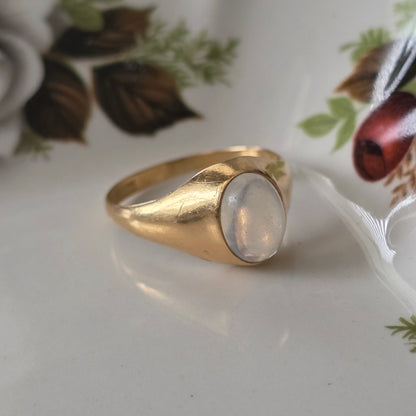 Vintage 18k gouden ring met maansteen