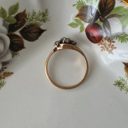 Antique 14k gold ring with 0.36ct diamonds