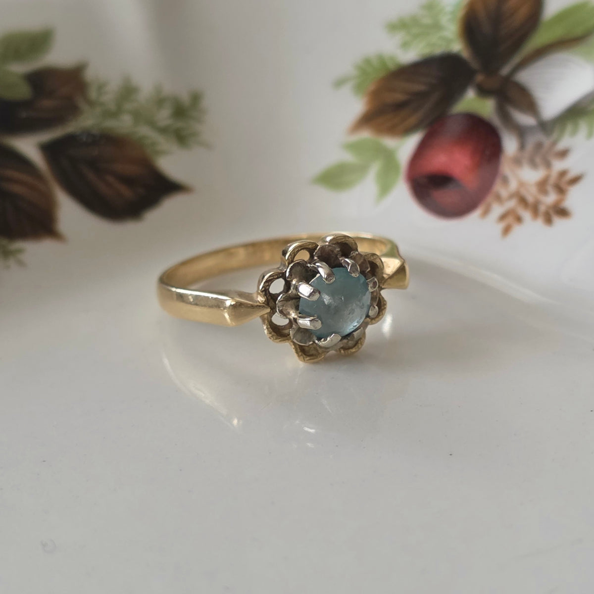 Vintage 14k gouden ring met aquamarijn bloem