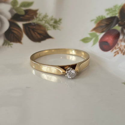 Vintage 14k gouden ring met diamant 0.08ct