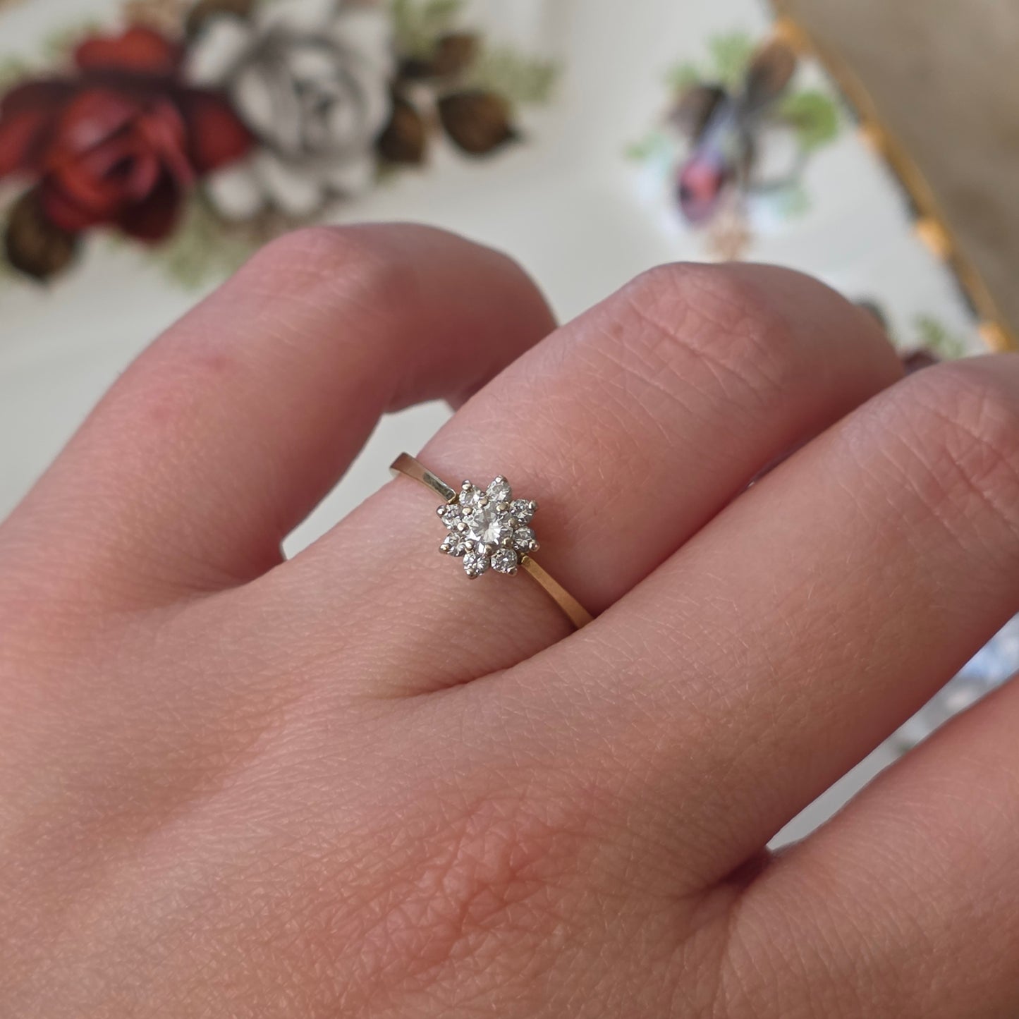 Vintage 14k gouden ring met diamanten bloem 0.2ct