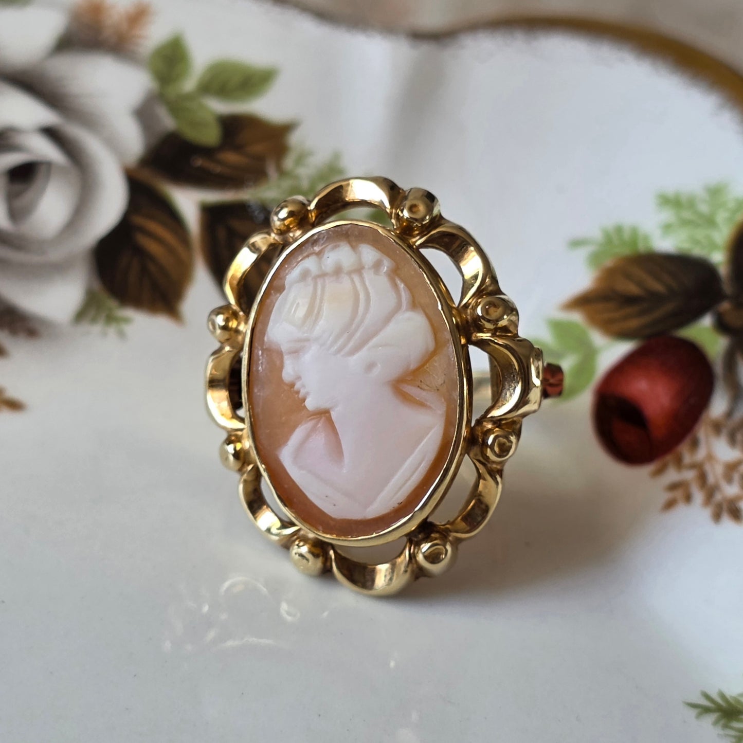 Vintage 14k gouden ring met camee