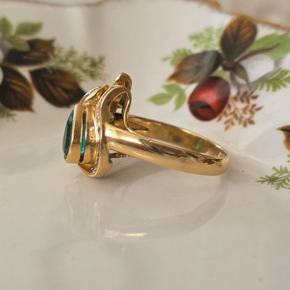 Vintage 18k gouden ring met smaragd en diamanten