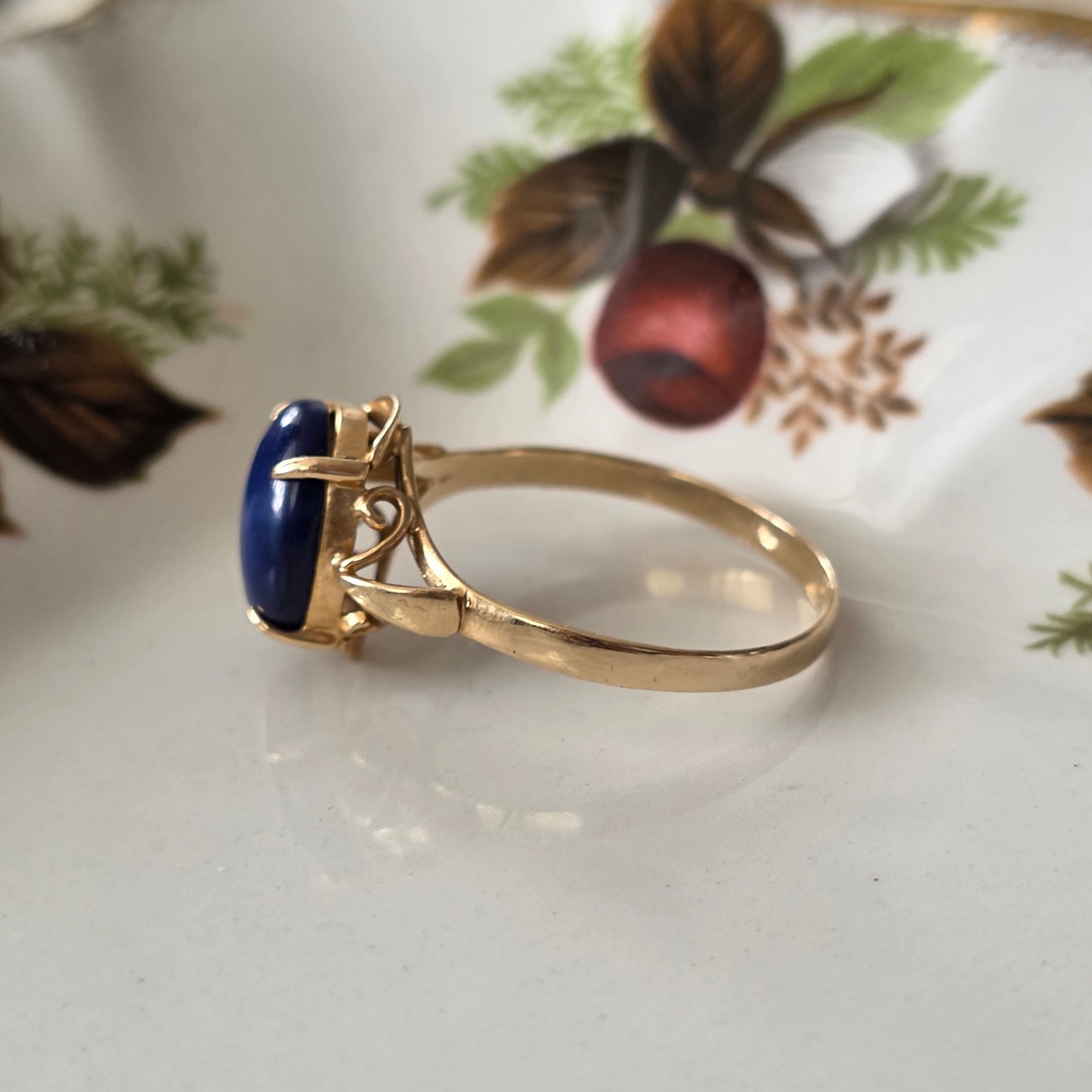 Vintage 18k gouden ring met ster saffier
