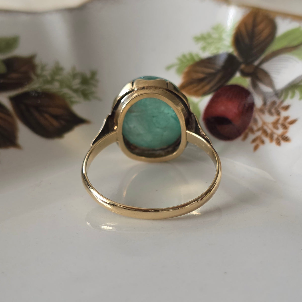 Vintage 14k gouden ring met groene beryl cabochon