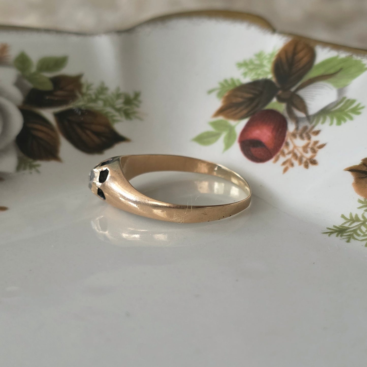Antique 14k gold belcher ring with rose-cut diamond