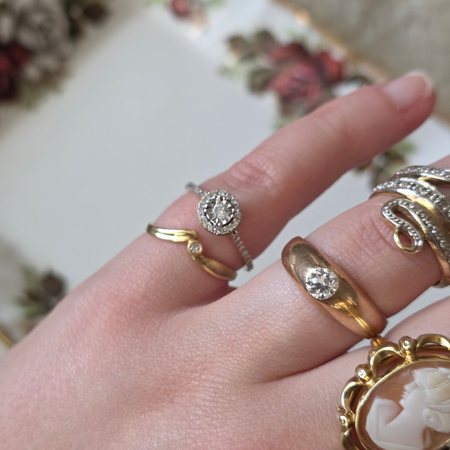Antieke 14k gouden gypsy bombe ring old European cut diamant 0.4ct