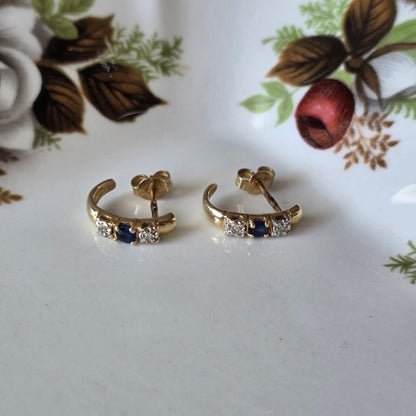 Vintage 14k gouden oorstekers diamant en saffier