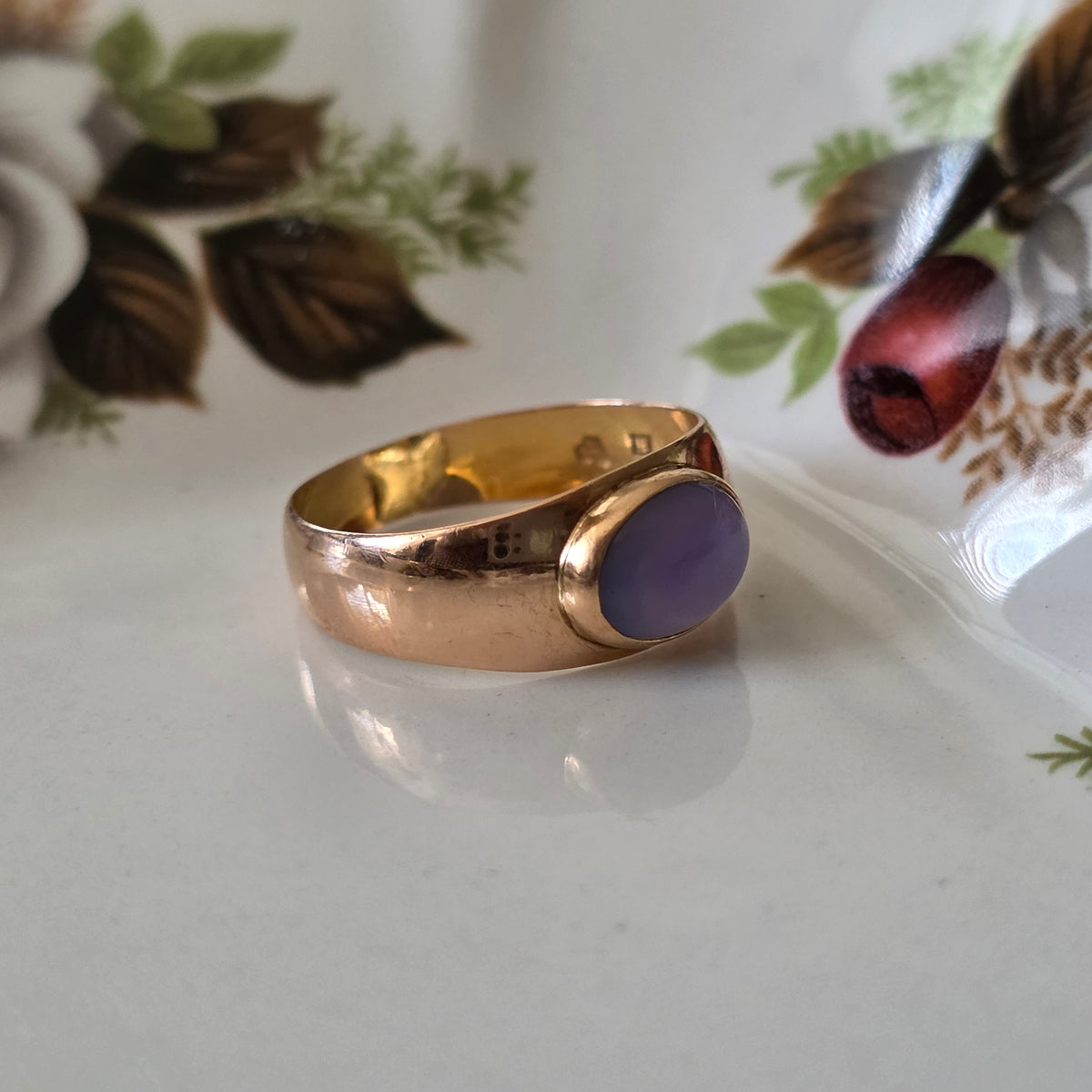 Vintage 18k gouden ring chalcedoon