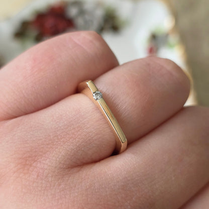 Vintage 14k gouden ring met diamant druppel 0.04ct