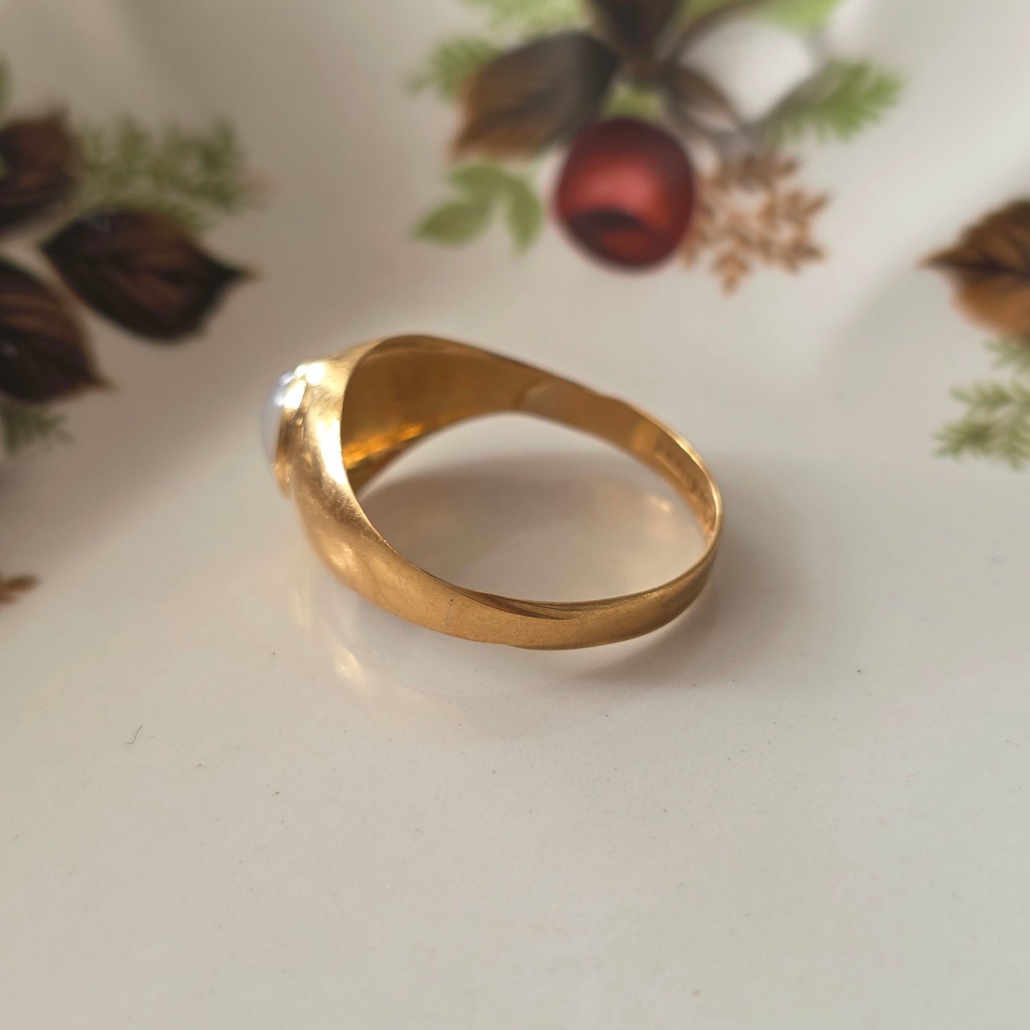 Vintage 18k ring met maansteen