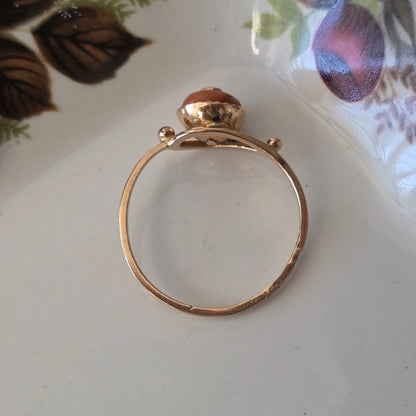 Antique 14k gold ring with red coral