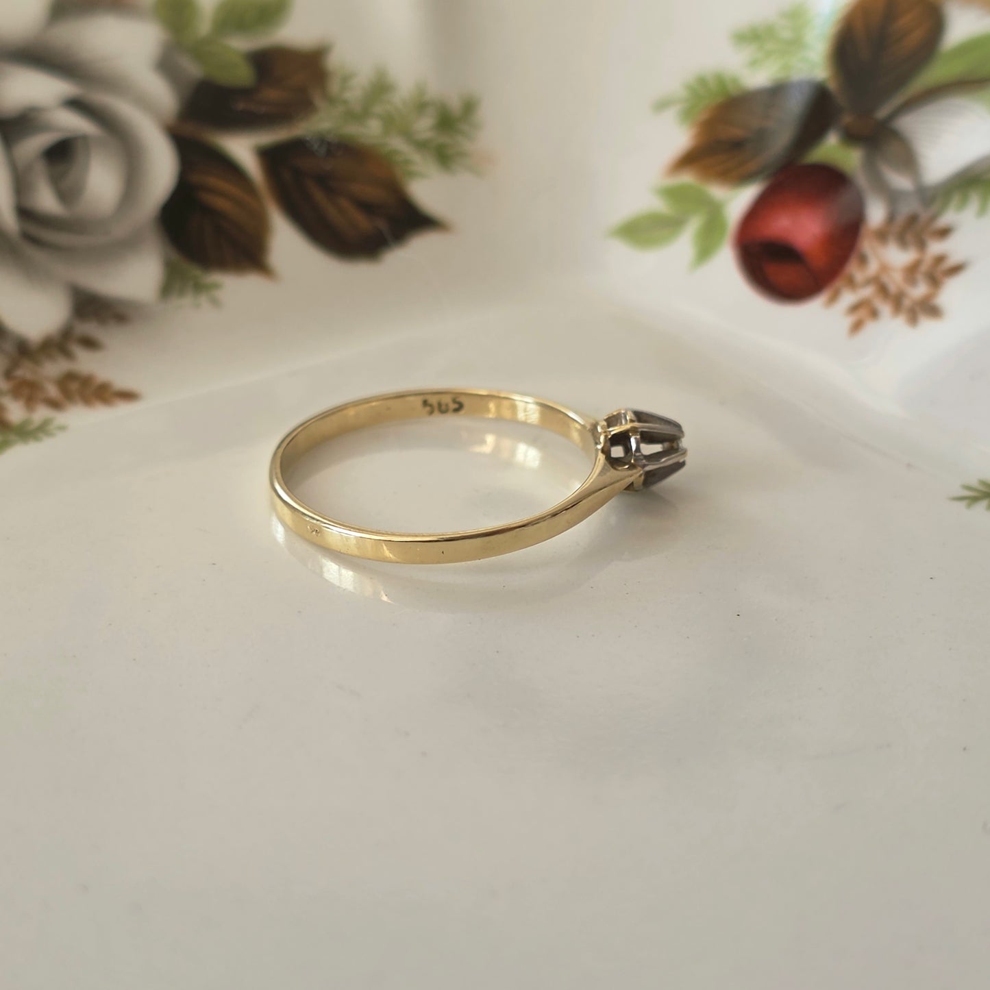 Vintage 14k gouden solitair verlovingsring diamant 0.02ct