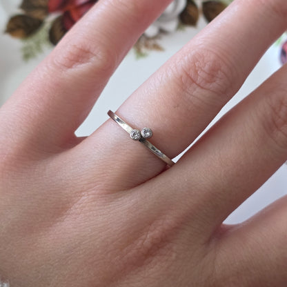 Vintage 14k witgouden ring met diamanten 0.04ct