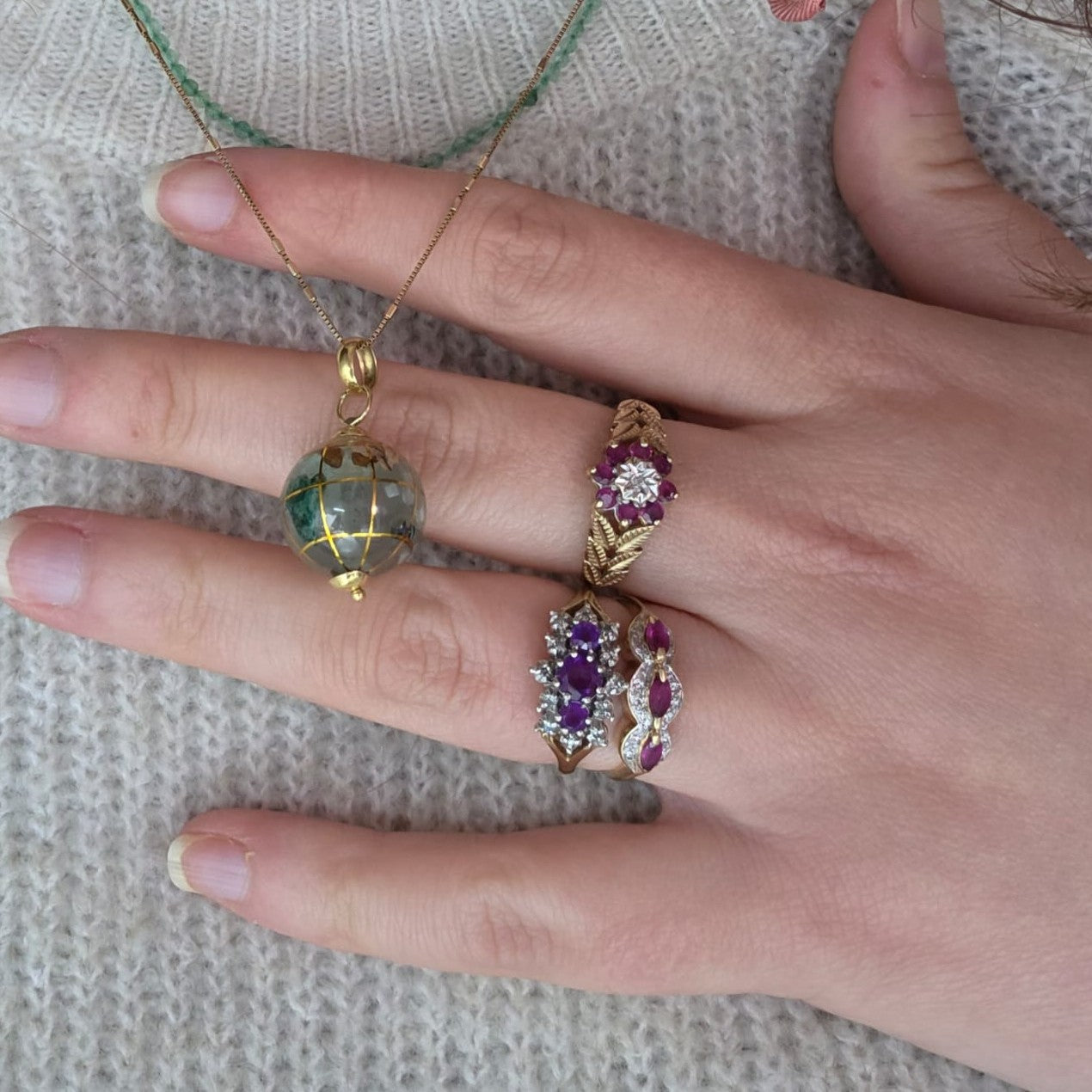 Vintage 8k gouden ring met robijn en diamant